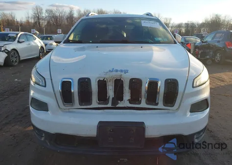 2016 Jeep Cherokee Latitude z USA, uszkodzony, nr VIN 1C4PJMCS7GW335098